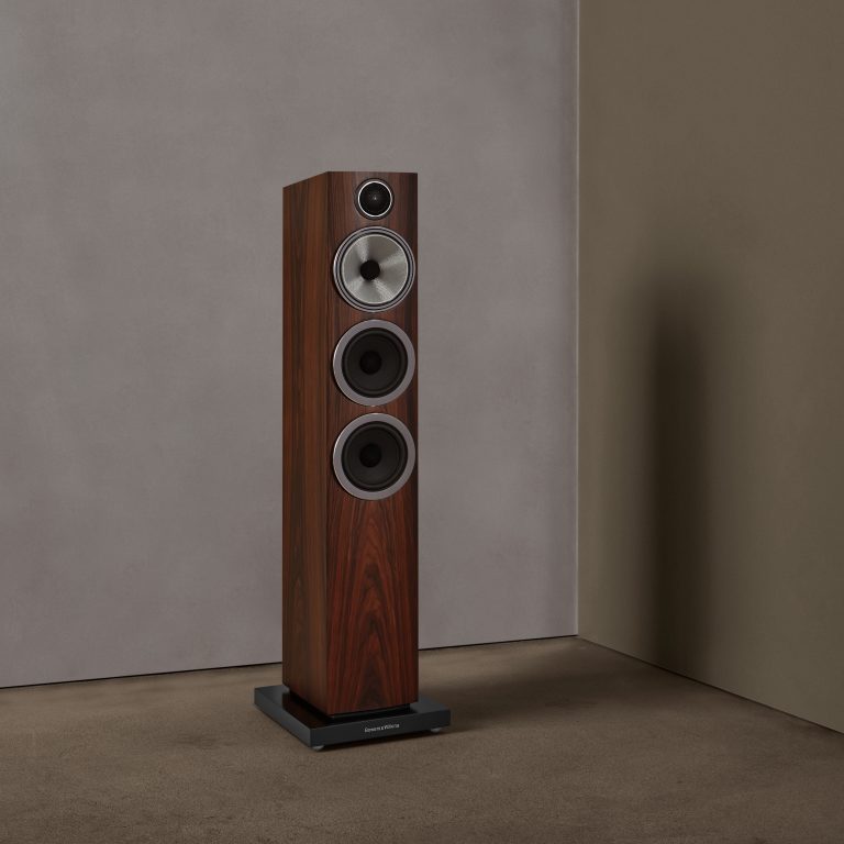 Bowers & Wilkins 704 S3 Mocha 704 S3 Mocha Floorstanding Speaker Paulson